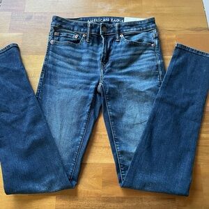 American Eagle Blue Jeans Airflex Size 28